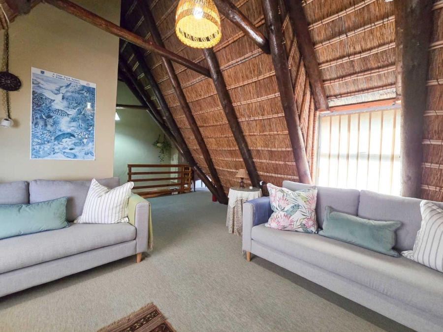 4 Bedroom Property for Sale in Stilbaai Wes Western Cape